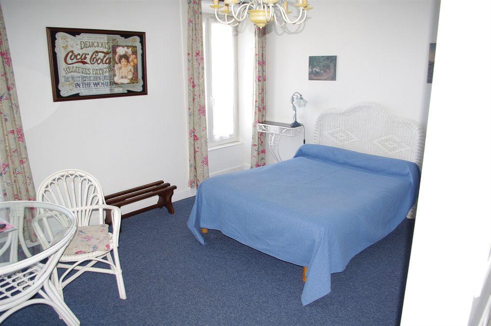 Hotel De La Paix Limoges Bagian luar foto