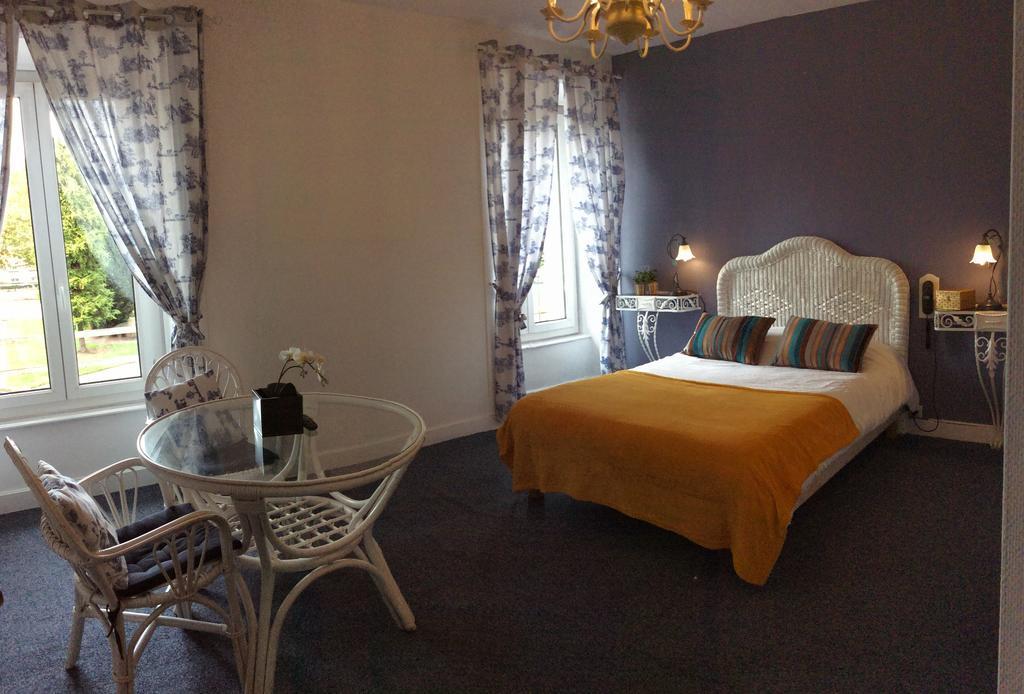 Hotel De La Paix Limoges Bagian luar foto